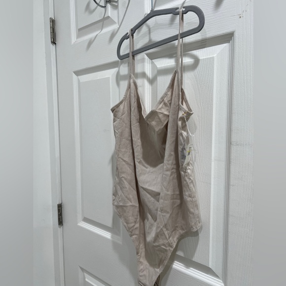 Free People Cream Sleeveless Bodysuit - Picture 4 of 6